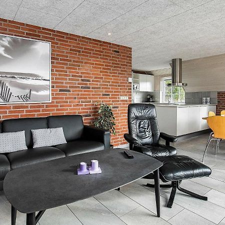 12 Person Holiday Home In Ringk Bing Ringkøbing Zewnętrze zdjęcie